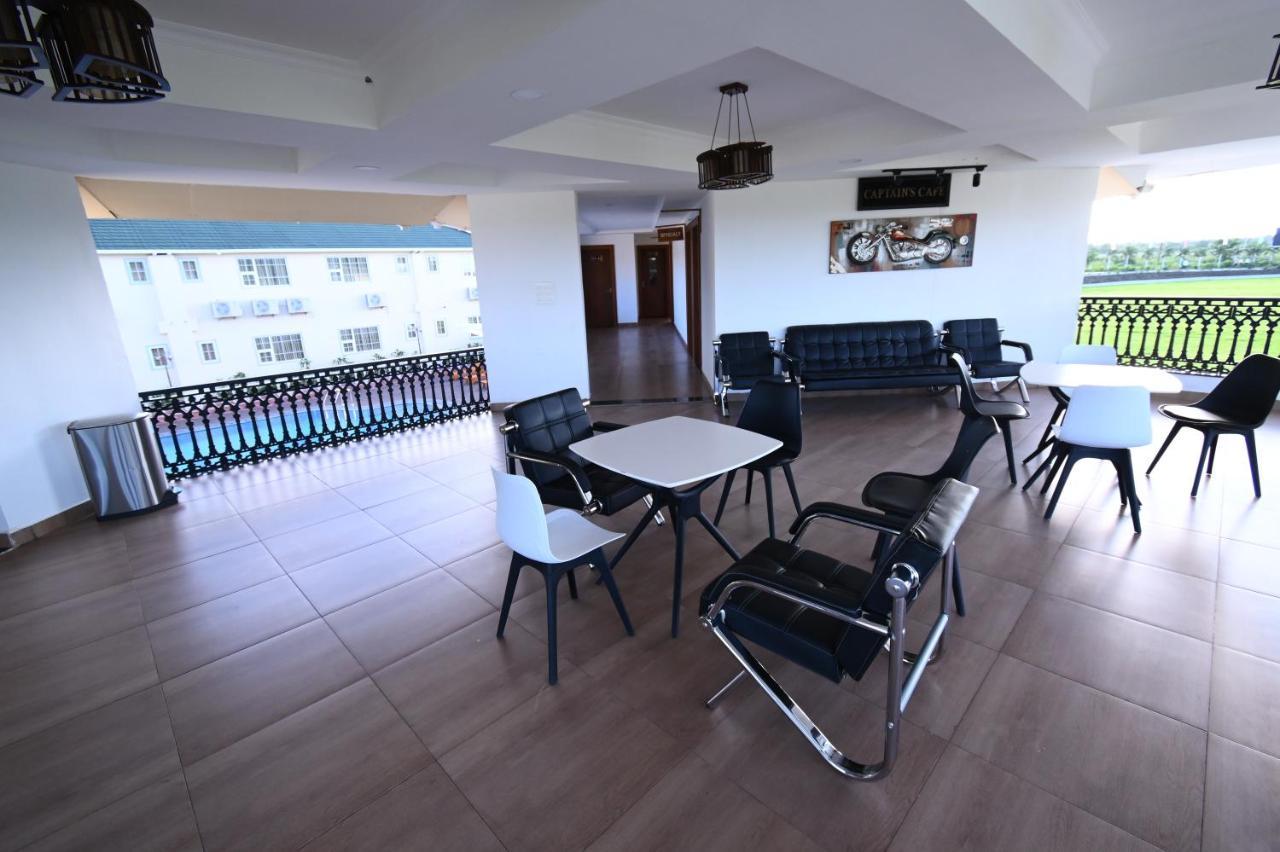 Faith Cricket Club & Resort 보팔 외부 사진